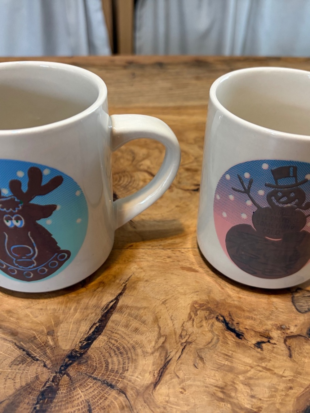 ☕❄️ Vintage Denny's Winter Mug Set – Pair